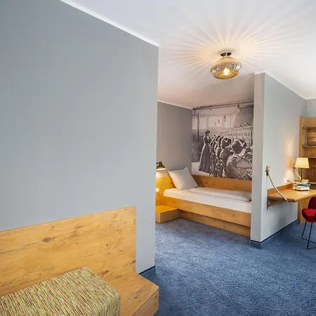 Tinytwice Hotel Bonn